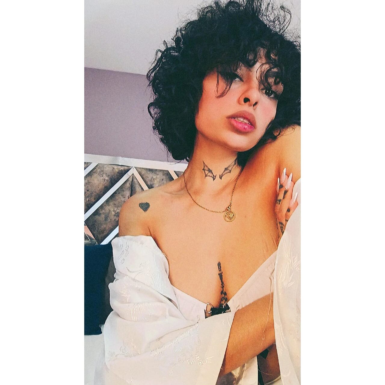 violet_evans__
