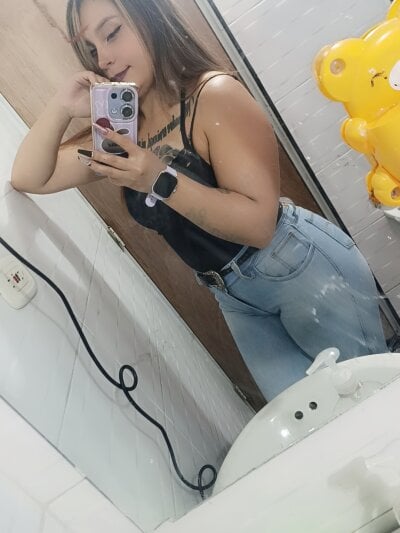 Miah_Honeyy