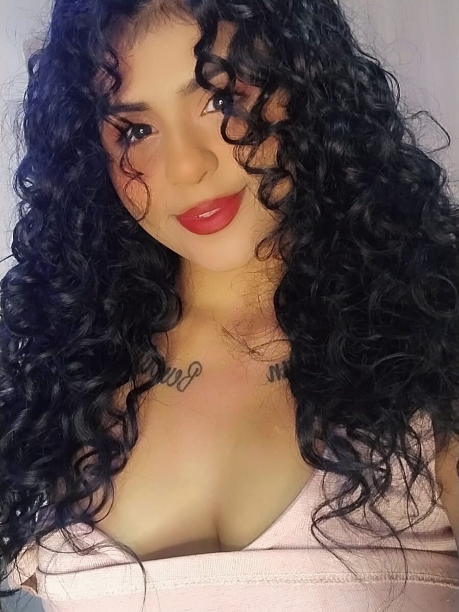 anabacker01 from stripchat