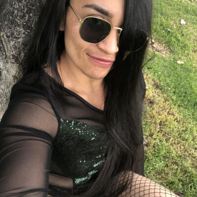yissly 🖐 free nude chat