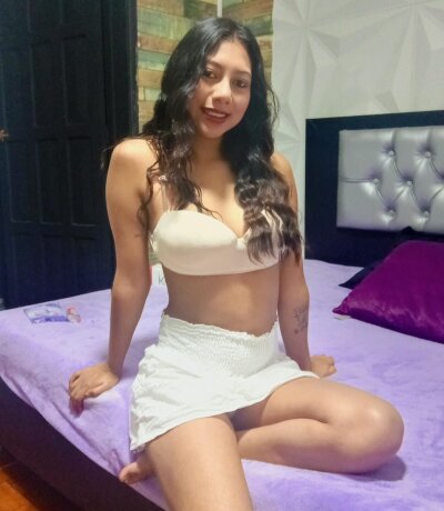 maya_ponce from stripchat