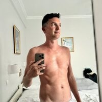 verssluthnh's webcam live show