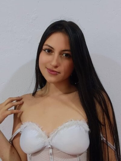 CANDY__FLOWER on StripChat