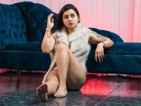 CoraliineJones_'s Offline Chat Room