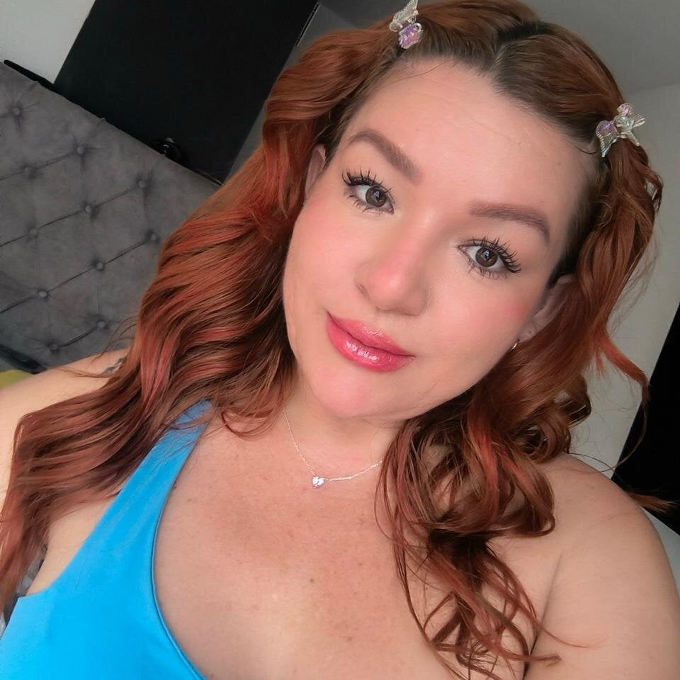 BIGASS_ALESSA