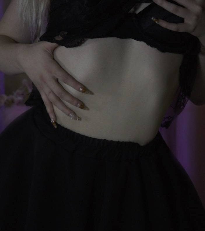 webcam-sexe.net cutie_flower livesex profile in ill-let-you-guess cams