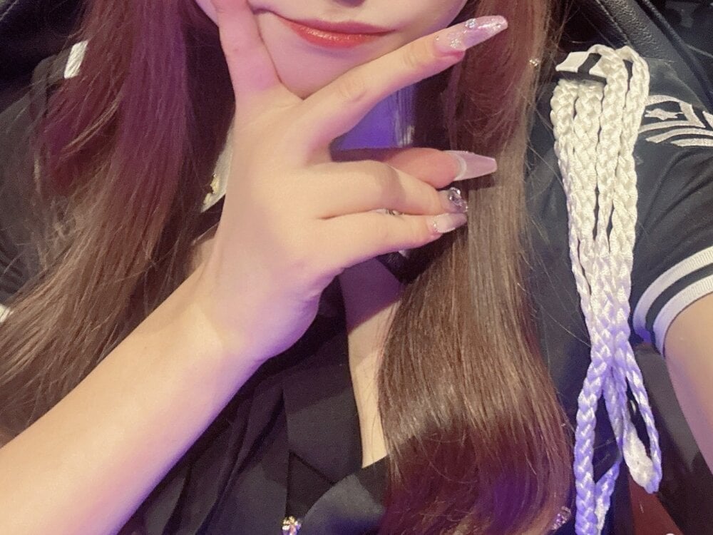 riam___xx's Offline XXX Chat