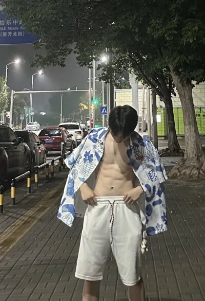 yangyang-2003 profile