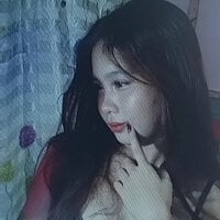 ursweet_babygirl's webcam live show