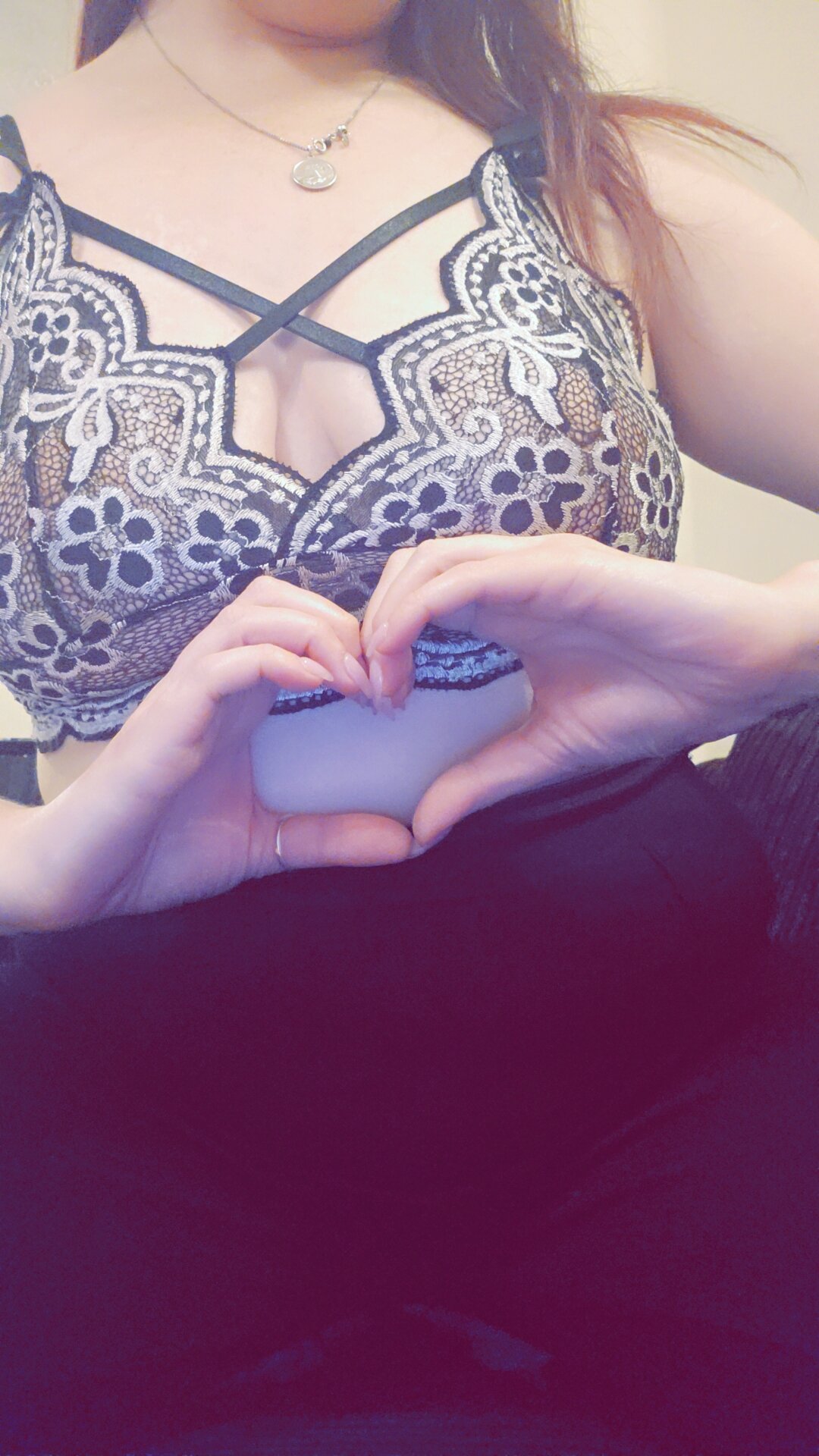 Skye_TheGirlNextDoorX