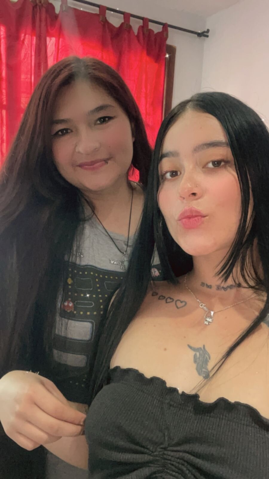 LovelyLatinas_