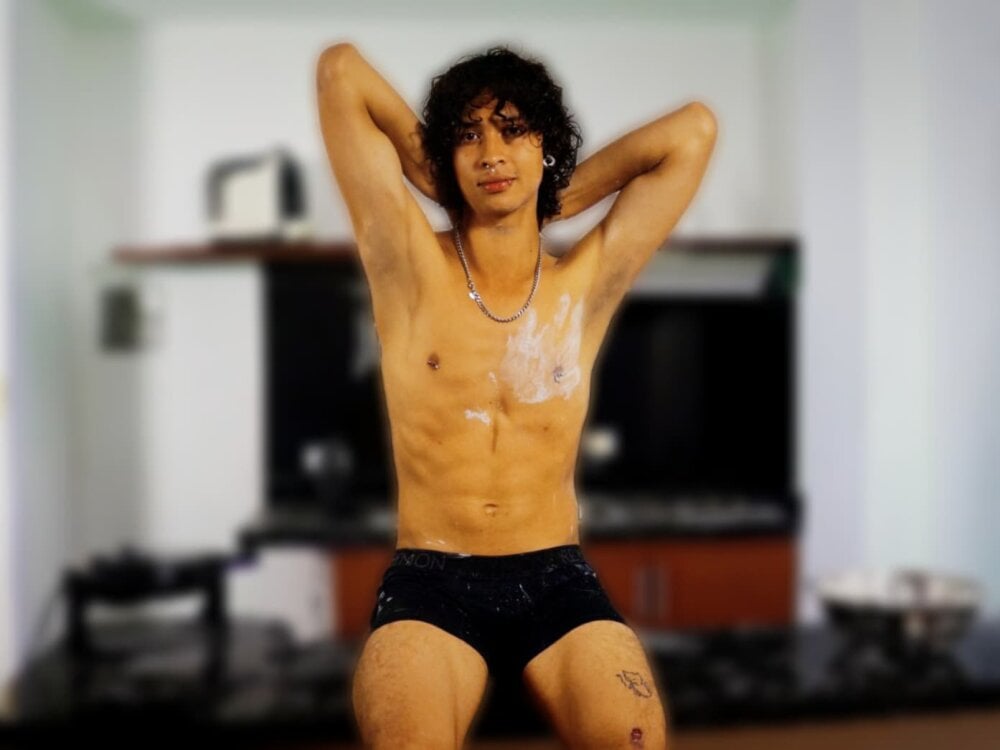 Jeremie_Twink's Offline XXX Chat