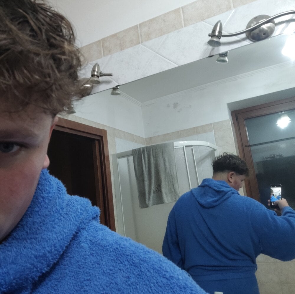 Manu53y: офлайн-секс-чат