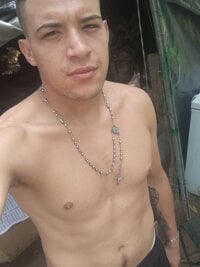 andrescofla1515's webcam live show