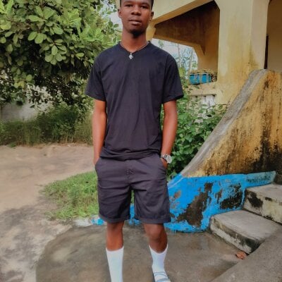 orlandomaernesto25- profile