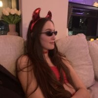 lavenderhazexoxo's Offline Chat Room