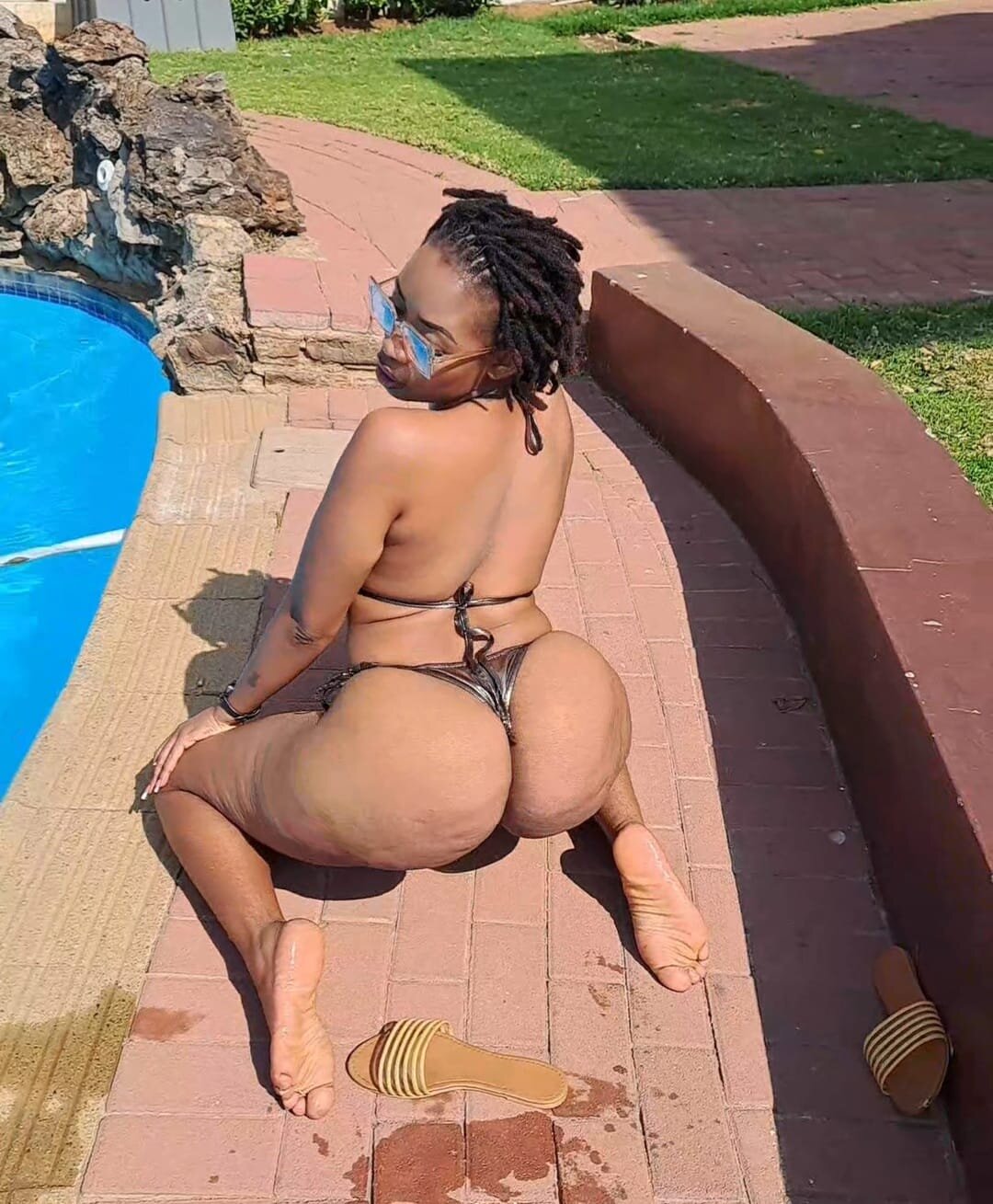 YummyPeaches24