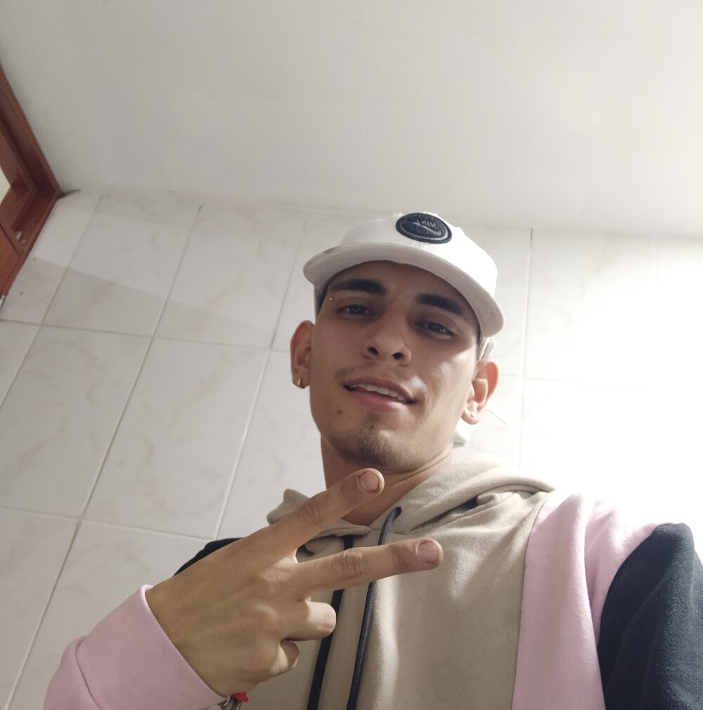 Y4NcA