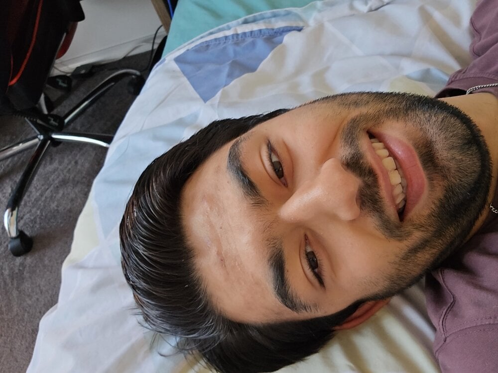 Cam boy efihorny