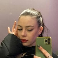 MeghanCleverley's Offline Chat Room
