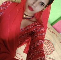 Hot_diyaa's webcam live show