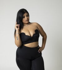 ashleycurvyy's webcam live show