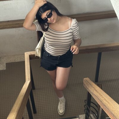 miakhalifaaa_ private show