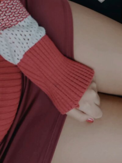 ari_kitten from stripchat