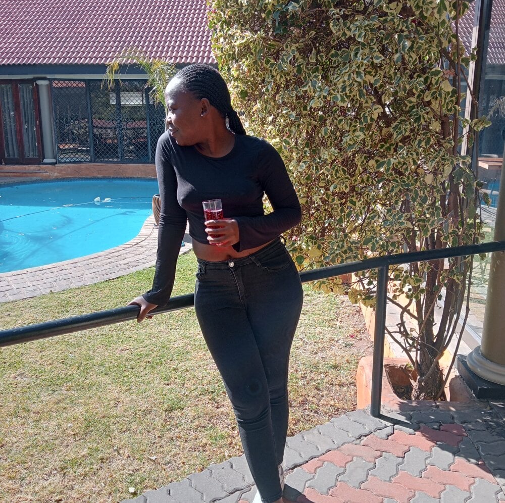 Mis11oct Chat XXX offline