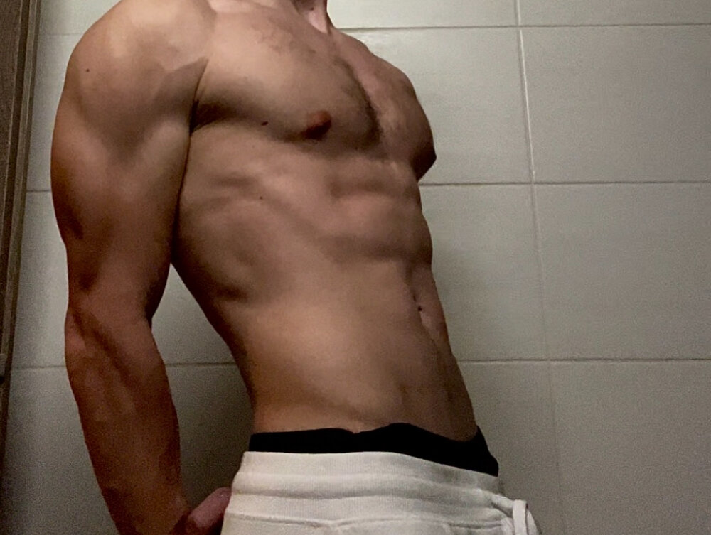 MikeSc004's Offline XXX Chat