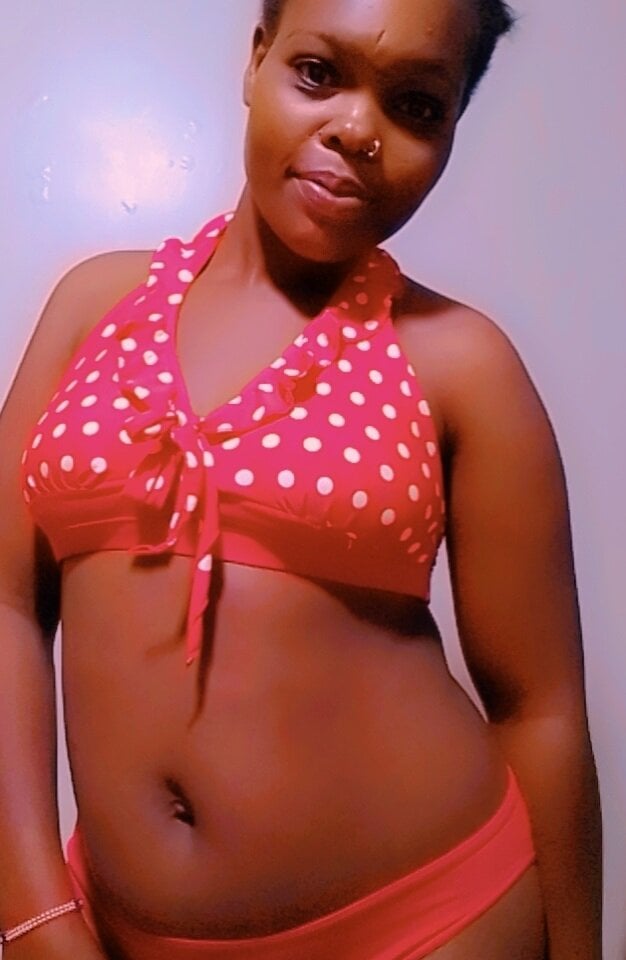 Naughty_Laurah