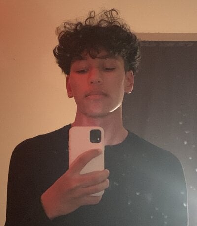 Skinnyywithbigdick