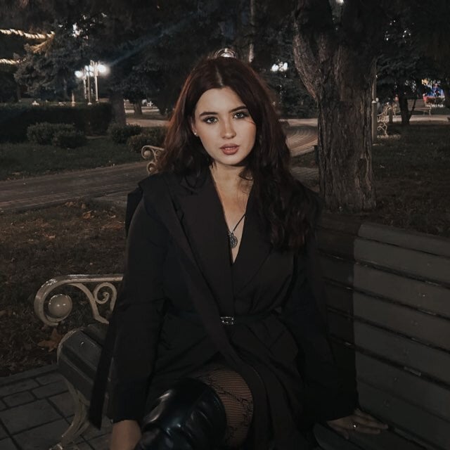 sexcityguide.com kirasisney livesex profile in at-at cams