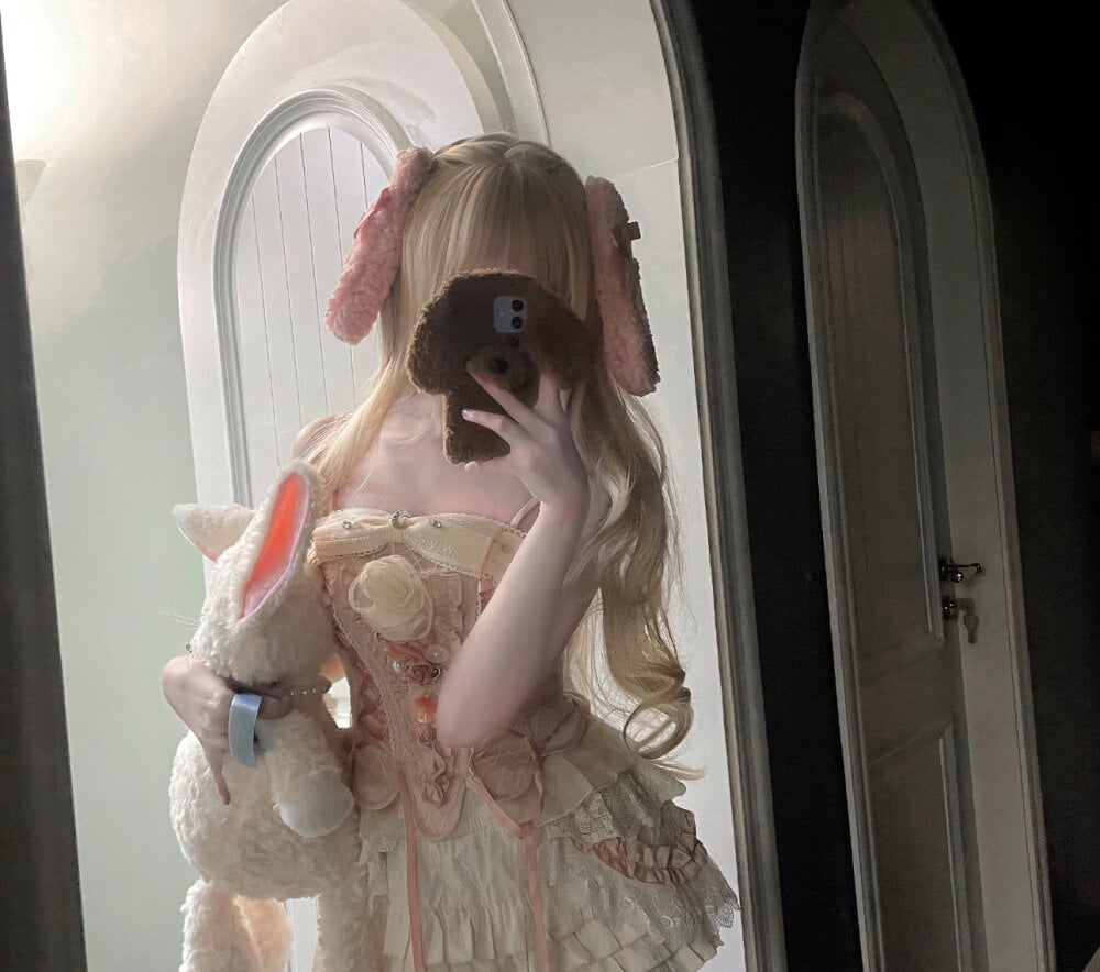 gummy-candy from stripchat