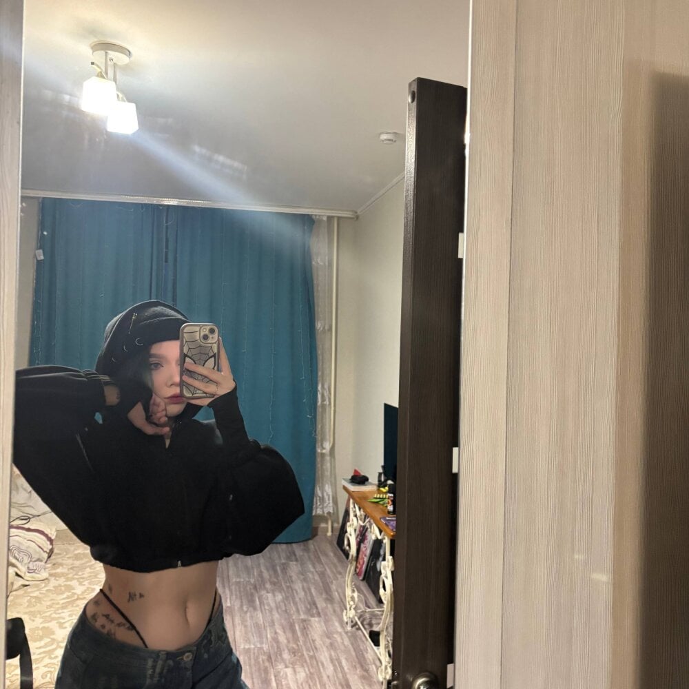 StellaWex profile