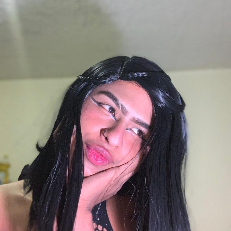 rebeca_adad