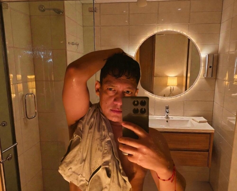 KairoStormX's Offline XXX Chat