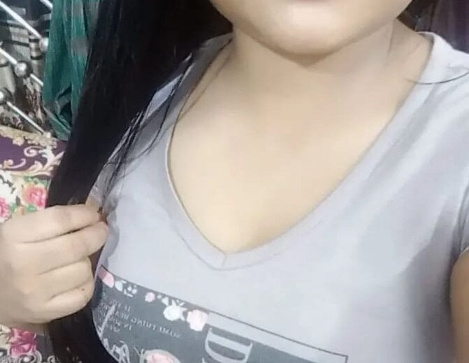 Nusrat_Faria07