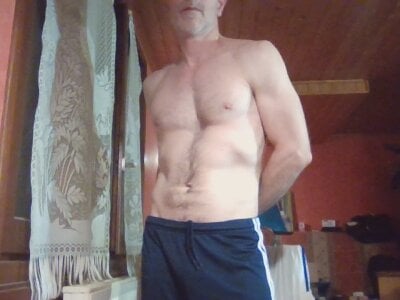 Horny_xxx_daddy - Stripchat Boy 