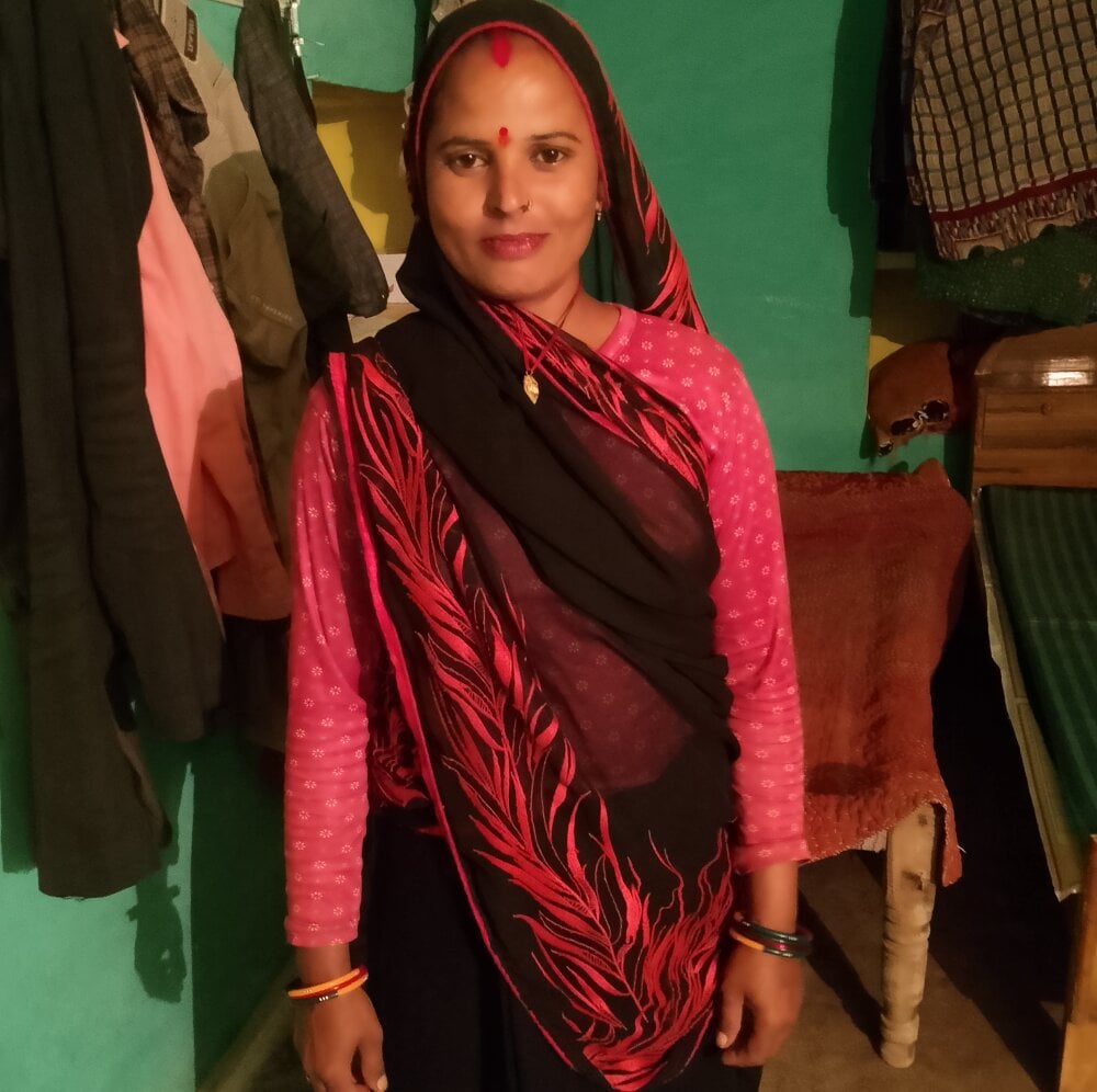 watchgirlcam.com divya_singh_ livesex profile in indian cams