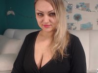 Lolly_bbw's Offline XXX Chat