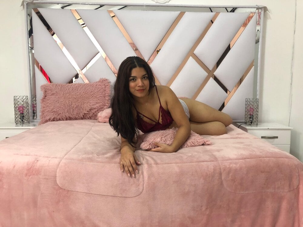 chloe_bigass_ profile