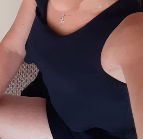 Dainty-Darcy's Offline XXX Chat
