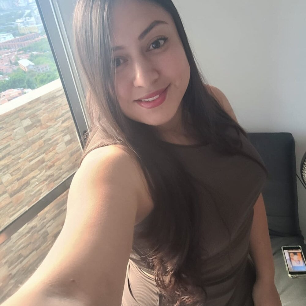 zararosse7 from stripchat