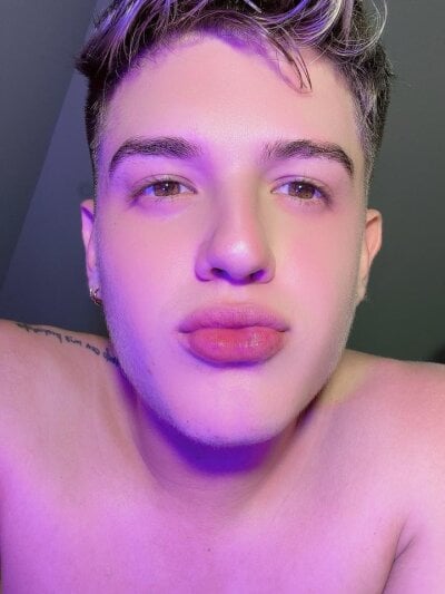 Noahh_20 - Stripchat Boy 