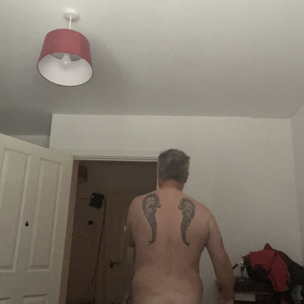 Cuddlybear1974 profile
