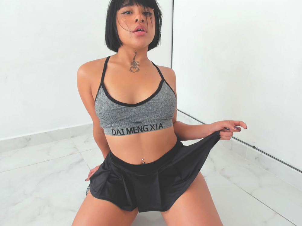 anahis_ profile