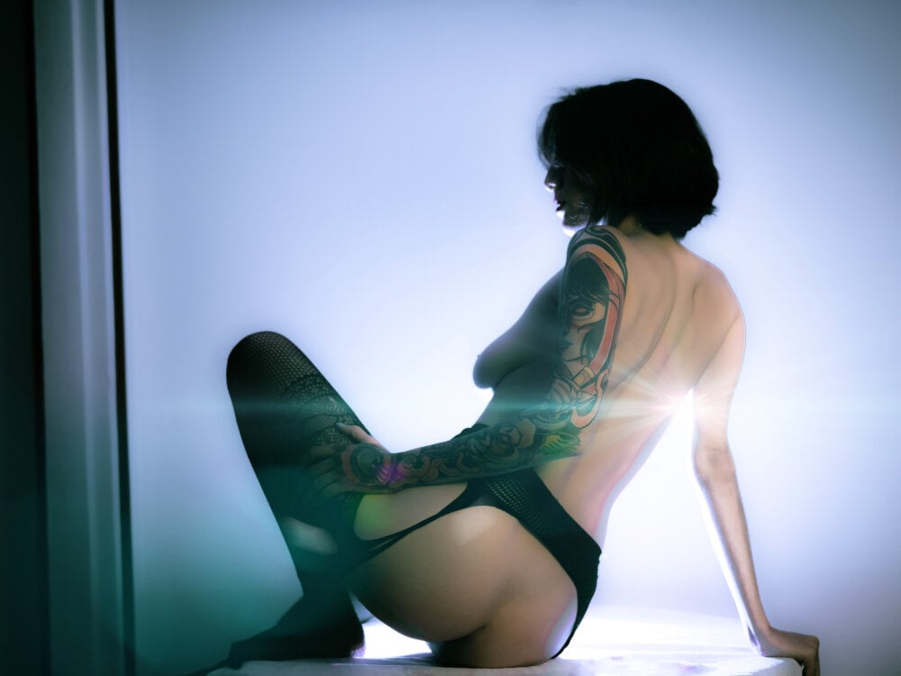 hali_stoned profile