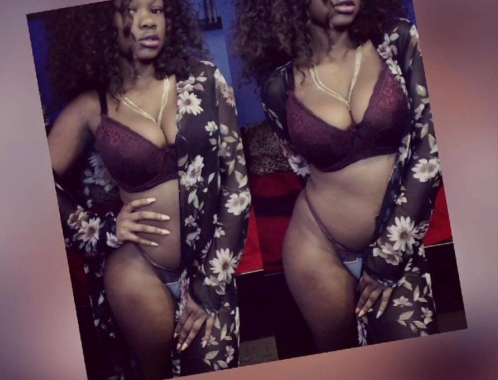 CharismaaBanx Chat XXX offline