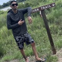 EL_cubanito96's Offline Chat Room
